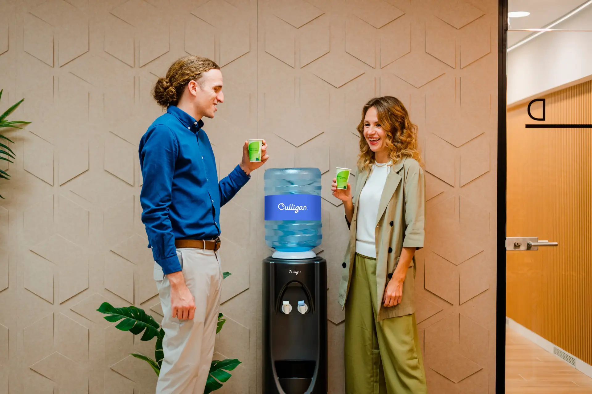 Gallonen Wasserspender für Unternehmen
